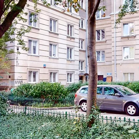 公寓 Cozy - 15 Min To Downtown 华沙